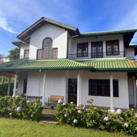 Lake side garden bungalow   logo