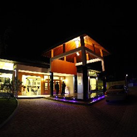 Ramaadee Reception Hall logo