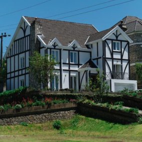 Pedro Barn - Little England - Nuwara Eliya  logo