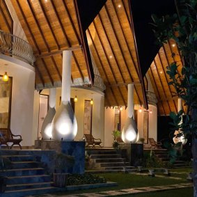 Mantara Villas logo
